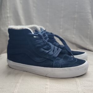 Vans Women's Navy High-Top Sneakers
